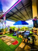 Top Kausani Top Kausani