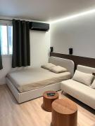 LuXuRY STUDIO CROISETTE -