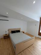 Appartement avec toît terrasse