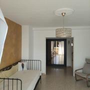 Appartement spacieux et lumineux, terrasse, parking, proche commodités