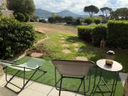 T2 Saint-Raphaël, Cap Esterel village, vue mer, rez de jardin