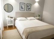 Bright 2-Bedroom Apt in Ampelokipoi Near Hospital