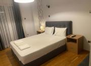 The Athenian Nest 2-Bedroom Apartment in Metaxou