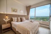 Ocean view and resort-style apartment