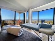 Top Mount View