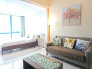 Modern BGC One Uptown 1BR near Grand Hyatt Uptown Mitsukoshi Malls and St Lukes Medical Center