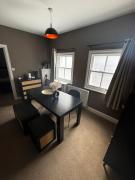 Modern 1-Bed Flat in Fulham Modern 1-Bed Flat in Fulham