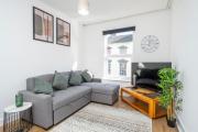 Gloucester Street Nest - 3BR Flat for 6 Guests