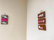 Apto Térreo 2 quartos sendo 1 suite (ambos com ar), no Residencial Praia e Sol, condomínio a aproximadamente 900m da Barraca do Gaúcho, condomínio com wi-fi, piscina e área Gourmet.