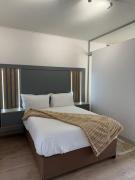 One Rosebank-Opulent Apartment