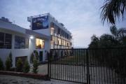 7Sky Hotel and Restaurant