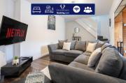 Spacious 5BDR House By Vista Stays Short Lets & Serviced Accommodation Manchester With Free WiFi, Parking & Netflix