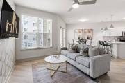 The Luxe Living 5 Min From Downtown