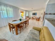 House with a swimming pool, for demanding people