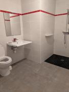 Les pieds dans leau en famille