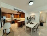 Cozy and Central Apartment in Santiago Torre Unica