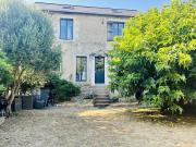 Charmante maison avec jardin dans le cœur de Savennières
