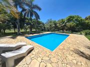 Chácara com Piscina, Campo e Área Gourmet LT0047