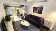 Sleek Darlinghurst 2 bed house in ideal location