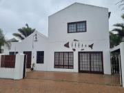 Skilpadvlei Cottage and Studios