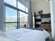 Consolacao com Luxo e Vista- Pé Direito Duplo - Prox Metro - Vista livre - 16andar - Por do Sol - Academia - Coworking - Cinema -Rooftop - Mercadinho 24hrs - Internet 500mb