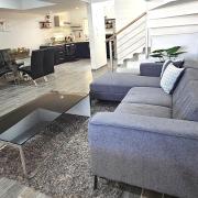 Vanes House Consulado