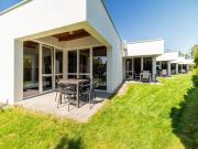 Comfortable holiday homes near the sea, pool