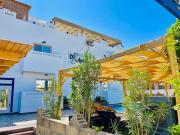 Dolphina hotel & Restaurant