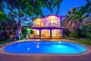 AZAHAR- 6-Person Garden Villa in Oludeniz Ovacık