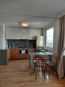 Two-Bedroom Flat Close to Downtown