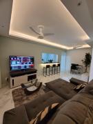 Apto Inteiro Leblon Recém Reformado