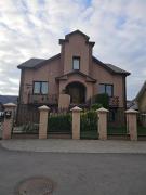 Svečių namai pas Jud ir Ram