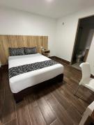 Aw Hotel Ariston Embassy