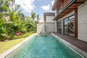 Stunning 5BR Canggu Villa 400m from the Beach