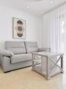 Playa Del Duque Beachside - Renovated 1Br Apartment Pd1