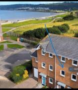 South Wales Coastal Retreat