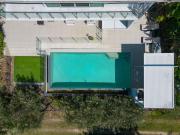 Salt Beach Escape - Coastal Reserve views and Pool