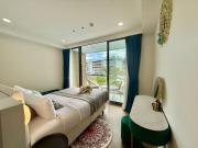 Sunshine by Villacarte