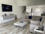 Two bed apart recently refurb