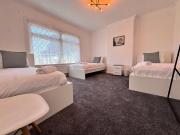 NEAR AIRPORT Fully Detached Home with 2 Off-Street Parking Spaces