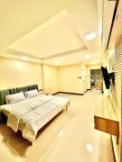 The Little Apartment