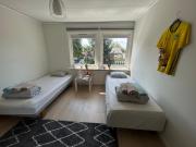 Två sovrum fyra sängar Koppla av med hela familjen i detta fridfulla boende