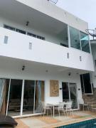 Top Nai Harn Beach