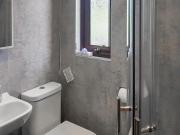 Top Woolfardisworthy