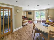 Top Winterbourne Dauntsey