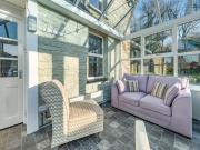 East Llwyn - Uk41756