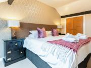 Top Dyffryn