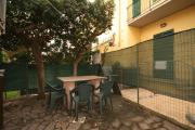 Appartamento indipendente con giardino a 400 m dal mare