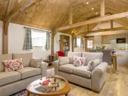 Top Royal Wootton Bassett