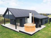 6 person holiday home in Løkken